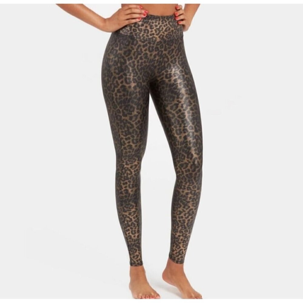 Spanx Faux Leather leggings sz S animal print